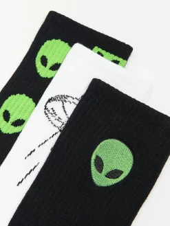 Cropp Skarpetki*3 pack długich skarpet alien zielony