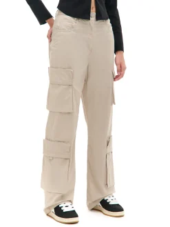 Cropp Spodnie*Beżowe spodnie bojówki beżowy