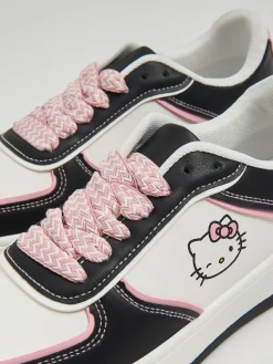 Cropp Sneakersy*Biało-czarne sneakersy Hello Kitty czarny