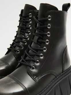 Cropp Botki, Trzewiki*Botki za kostkę z imitacji skóry czarny