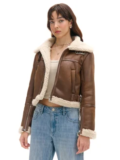 Cropp Kurtki, Płaszcze|Kożuszki, Futerka*Brązowa kurtka biker z kożuchem beżowy