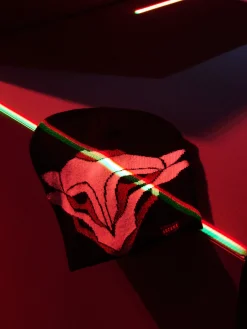 Cropp Czapki*Czapka beanie z nadrukiem Arcane czarny