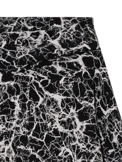 Cropp Bluzy*Czarna bluza hoodie z nadrukiem all over czarny