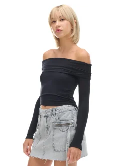 Cropp Koszulki, Topy*Czarna bluzka z hiszpańskim dekoltem czarny