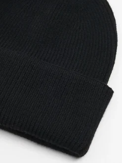 Cropp Czapki*Czarna czapka beanie z dodatkiem wiskozy czarny