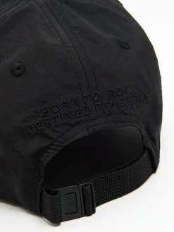 Cropp Czapki*Czarna czapka z daszkiem czarny