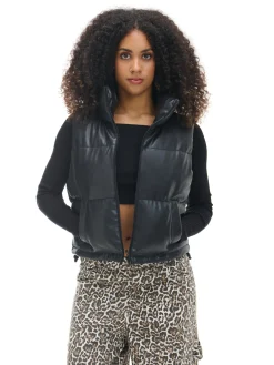 Cropp Kurtki, Płaszcze*Czarna kamizelka z efektem skóry czarny