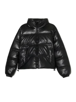 Cropp Kurtki, Płaszcze*Czarna kurtka puffer z efektem skóry czarny