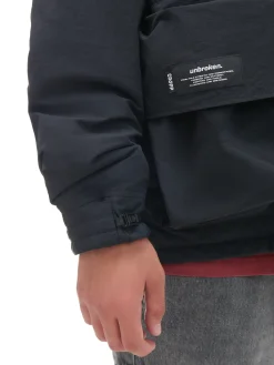 Cropp Kurtki Zimowe|Kurtki, Płaszcze*Czarna kurtka z kapturem czarny