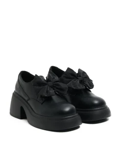 Cropp Półbuty*Czarne loafersy z kokardami czarny