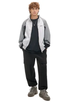 Cropp Spodnie*Dresowe joggery z kieszeniami na napy czarny