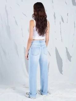 Cropp Jeansy*Jasne jeansy straight z efektem sprania niebieski