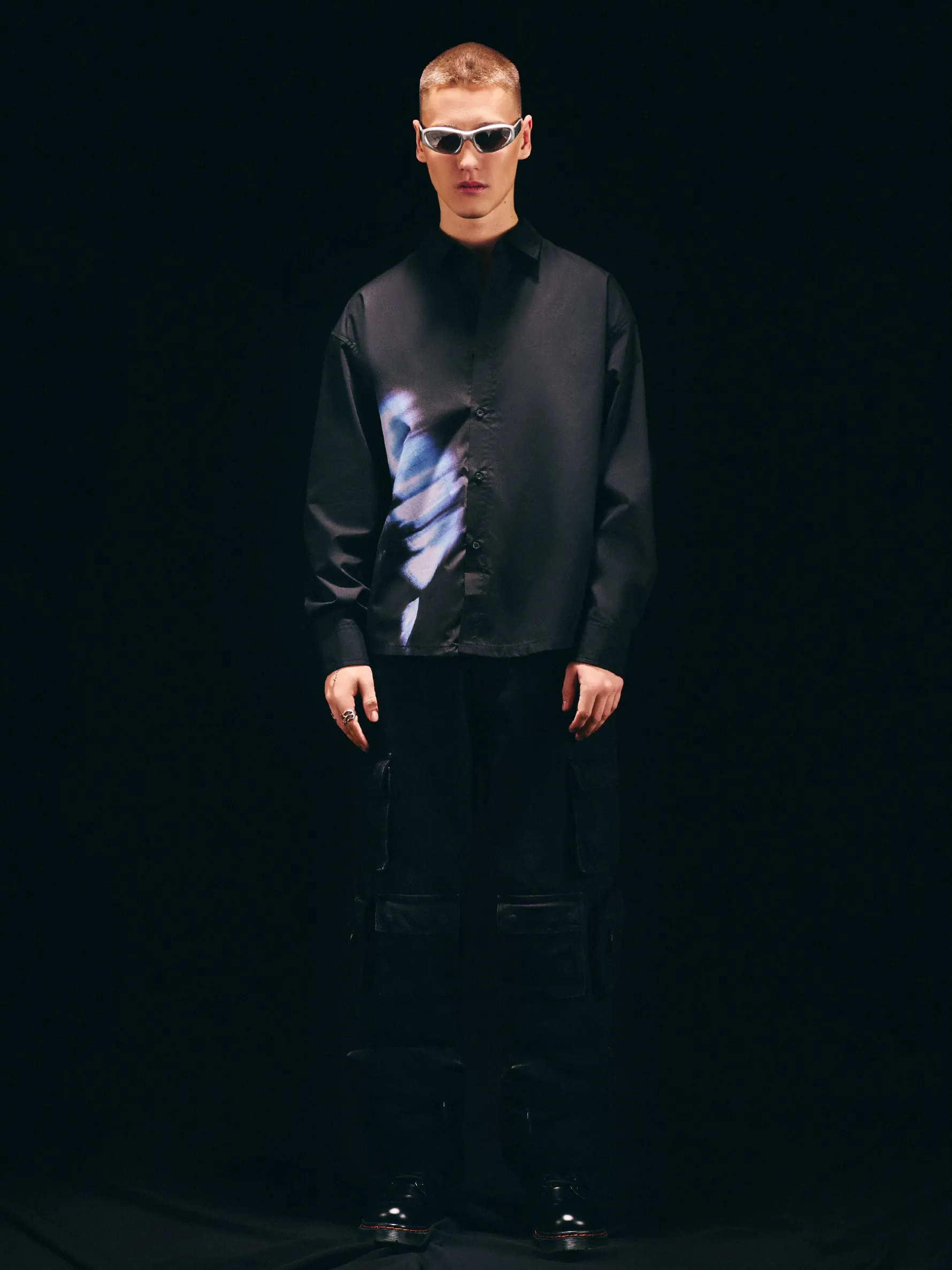 Cropp Jeansy|Baggy*Jeansy baggy multipockets czarny