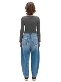 Cropp Jeansy*Jeansy balloon z przetarciami niebieski