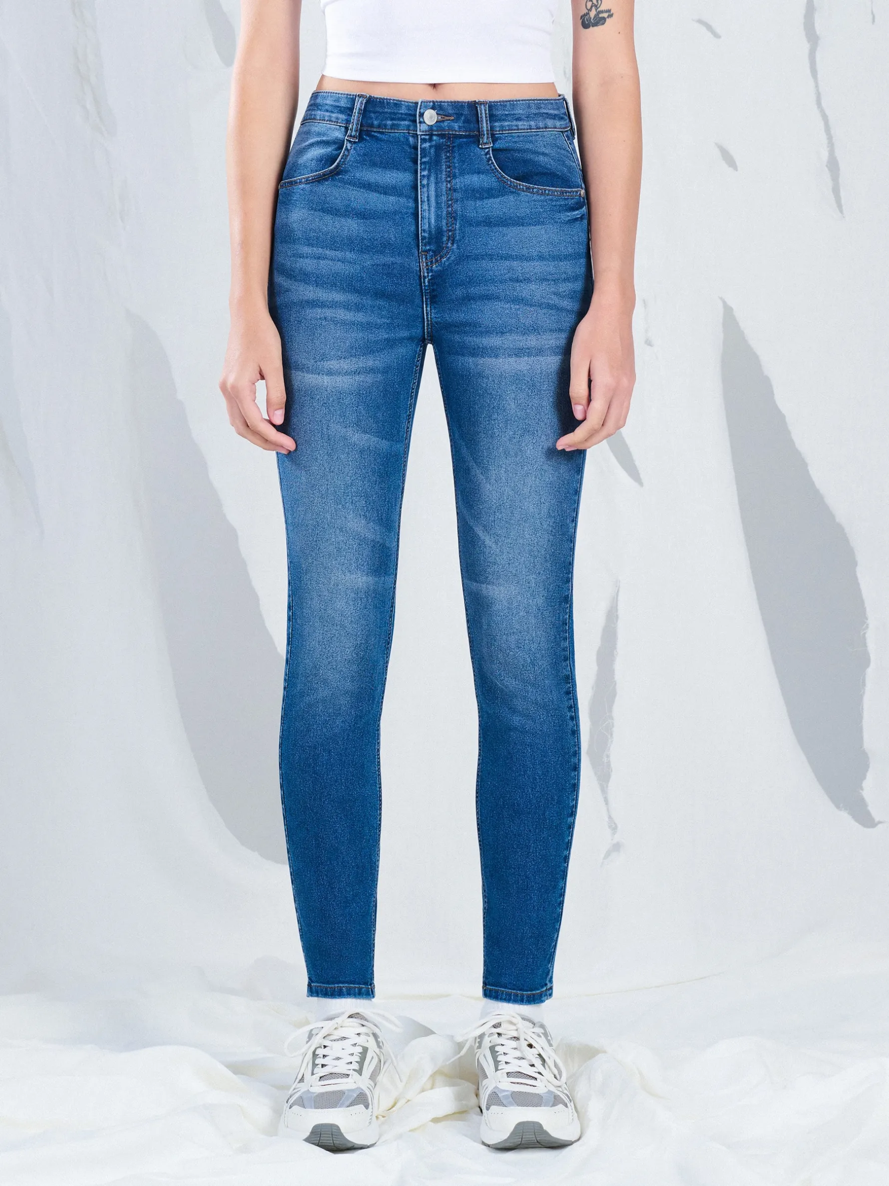 Cropp Jeansy*Jeansy skinny z kieszeniami niebieski
