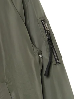 Cropp Kurtki, Płaszcze*Kurtka bomberka z kieszenią na rękawie zielony