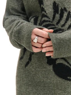 Cropp Swetry*Melanżowy sweter ze skorpionem zielony