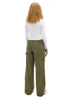 Cropp Spodnie*Oliwkowe spodnie z wieloma kieszeniami zielony