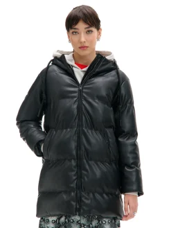 Cropp Kurtki, Płaszcze*Pikowany płaszcz ze sztucznej skóry czarny