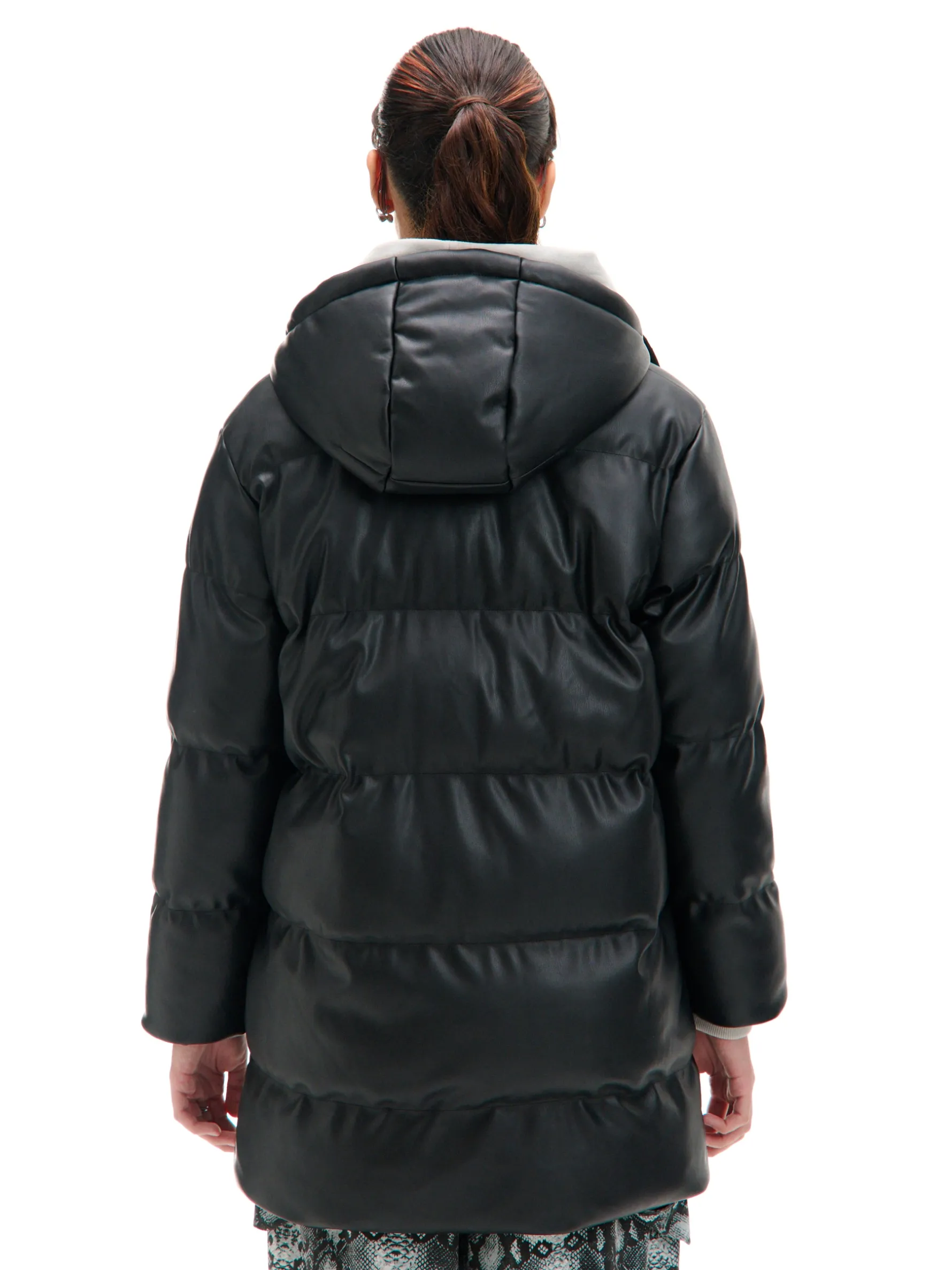 Cropp Kurtki, Płaszcze*Pikowany płaszcz ze sztucznej skóry czarny