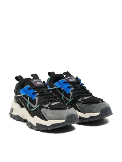 Cropp Sneakersy*Sneakersy z efektem reflective czarny