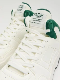 Cropp Sneakersy|Za Kostkę*Sneakersy z naszywkami ze sztucznej skóry biały