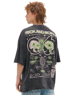 Cropp Koszulki*T-shirt z efektem sprania Rick i Morty czarny