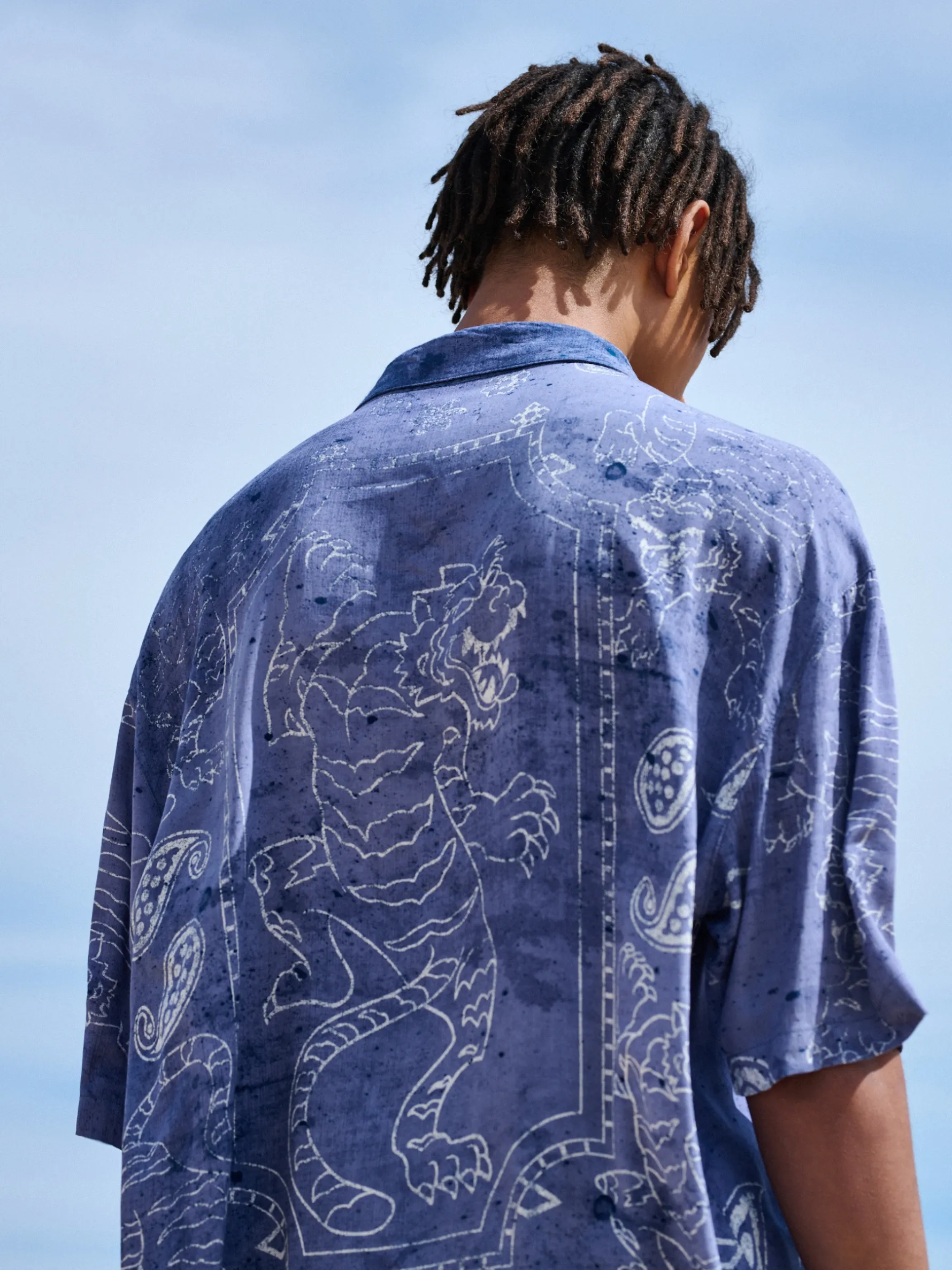 Cropp Koszule*Wiskozowa koszula z nadrukiem granatowy